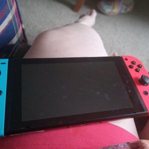 Nintendo Switch with all the games no cord